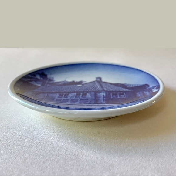 Hans Christian Anderson Mini Plate, Royal Copenhagen - Picture 4 of 8
